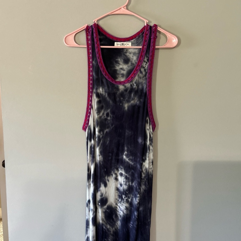 NATURAL LIFE Navy and Pink Crochet-Trim Tank Sz M very stretchy